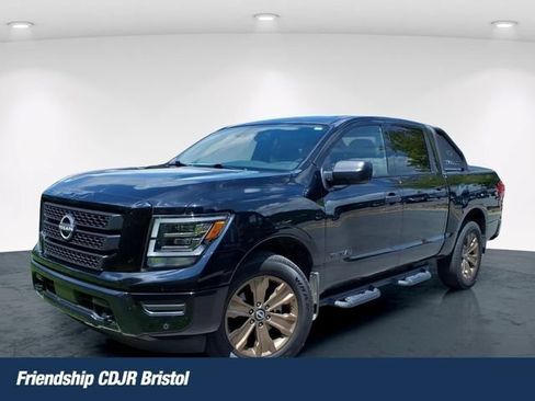 Used 2024 Nissan Titan SV w/ SV Bronze Edition Package AWD/4WD image 1