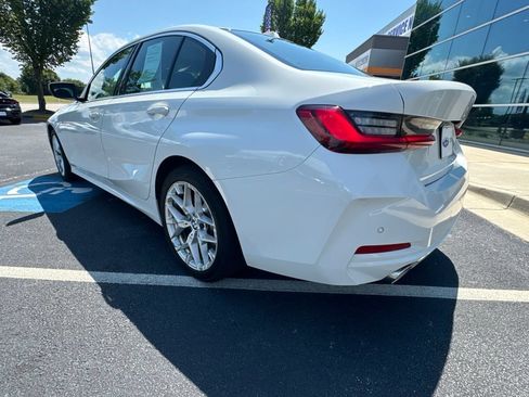 Used 2025 BMW 330i Sedan RWD image 7