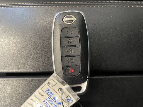 Certified 2023 Nissan Rogue SV w/ SV Premium B Package FWD image 19