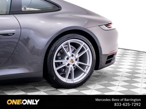 Used 2022 Porsche 911 Carrera RWD image 35