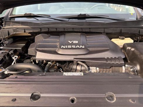 Used 2018 Nissan Titan S w/ S Utility Package image 31