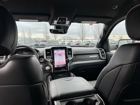 Used 2025 RAM 1500 Laramie w/ Sport Appearance Package image 31