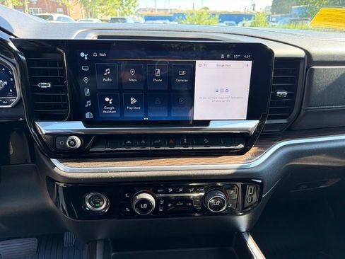 Used 2022 Chevrolet Silverado 1500 RST AWD/4WD image 24