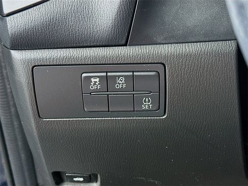 Used 2017 MAZDA MAZDA3 Grand Touring w/ Premium Equipment Package image 10