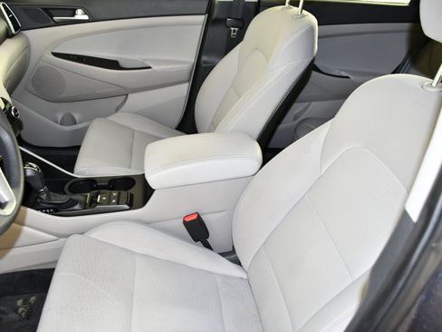 Used 2021 Hyundai Tucson SEL image 38