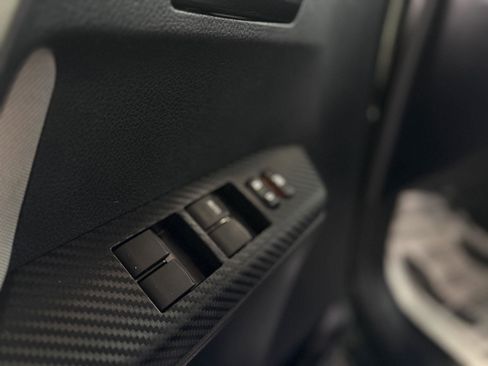 Used 2013 Toyota RAV4 LE image 14