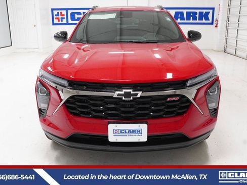 New 2026 Chevrolet Trax RS w/ Driver Confidence Package FWD image 2