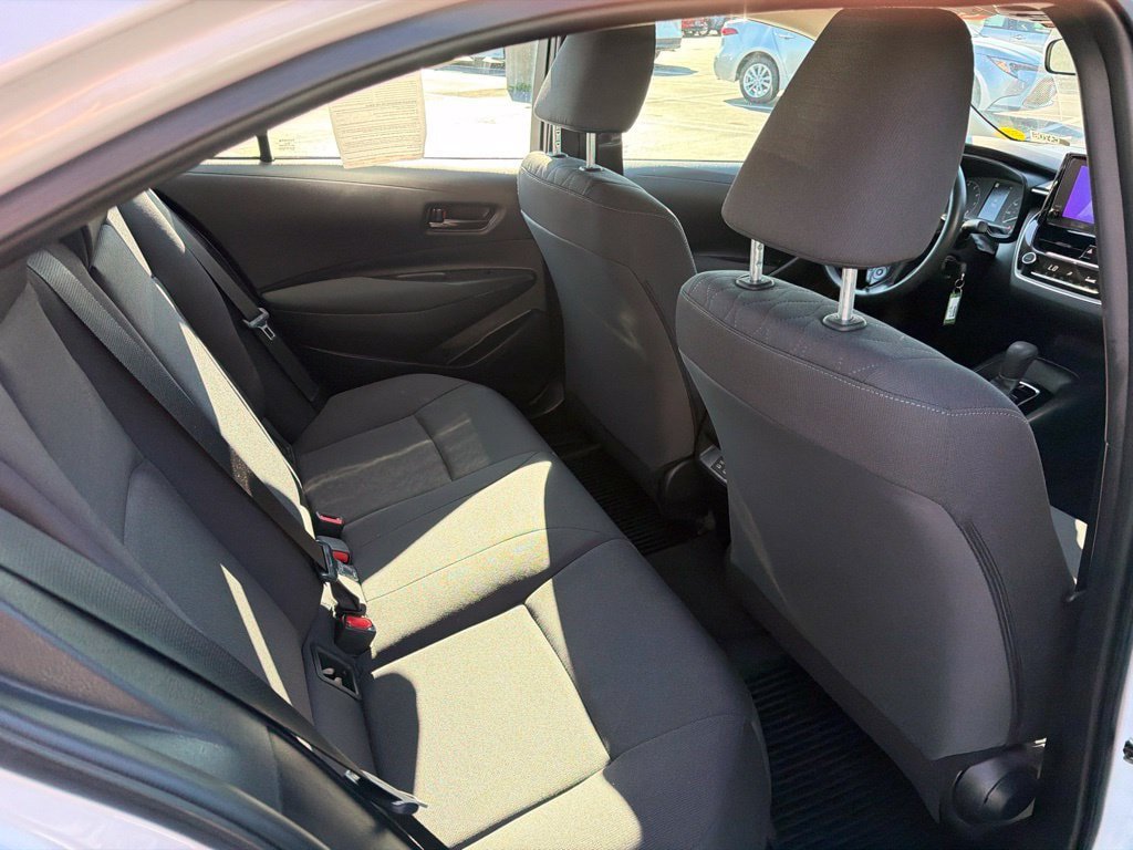 Certified 2025 Toyota Corolla LE FWD image 13