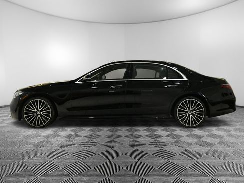Certified 2022 Mercedes-Benz S 580 4MATIC Sedan image 2