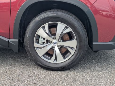 Certified 2025 Subaru Ascent Premium image 11