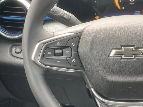 New 2026 Chevrolet Trax LT w/ Midnight Edition FWD image 14