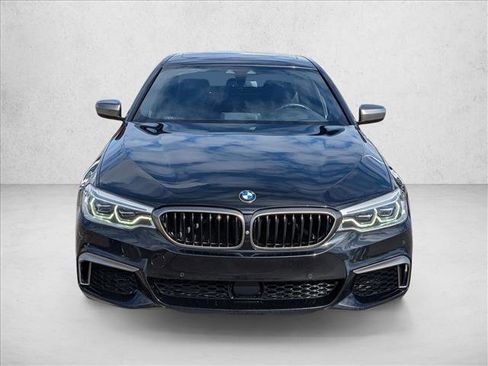Used 2019 BMW M550i xDrive image 2