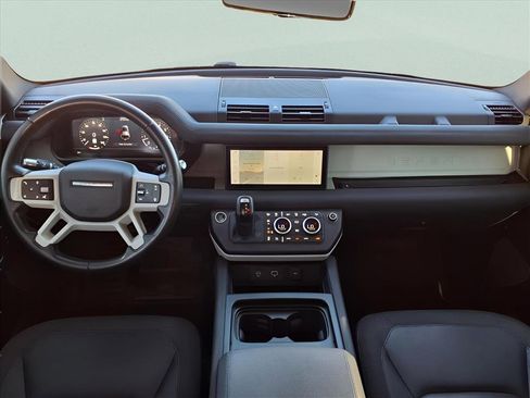 Used 2020 Land Rover Defender 110 S image 13