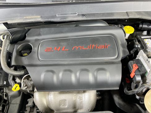 Used 2022 Jeep Compass Latitude AWD/4WD image 26
