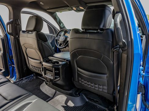 Used 2023 RAM 1500 Big Horn image 34