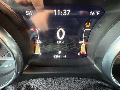 Used 2021 Jeep Wrangler Unlimited Sport image 9