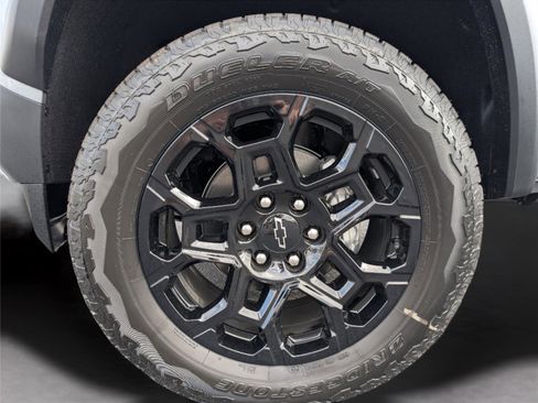 New 2026 Chevrolet Colorado Trail Boss AWD/4WD image 9