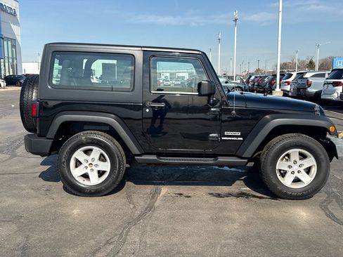 Used 2013 Jeep Wrangler Sport image 12