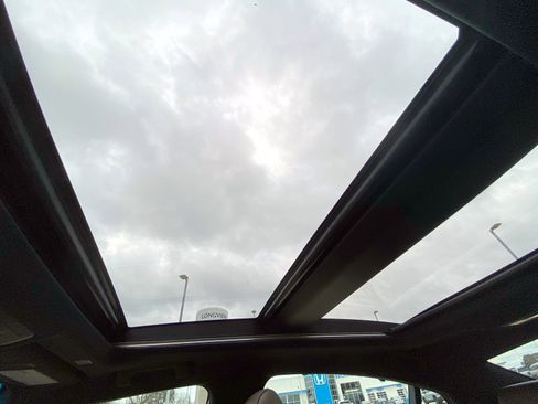 Used 2024 Lexus ES 350 Ultra Luxury w/ Accessory Package (Z2) image 23