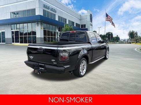 Used 2003 Ford F150 Harley-Davidson image 4