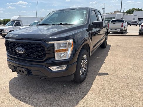 Used 2021 Ford F150 XL w/ STX Appearance Package AWD/4WD image 3