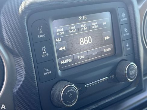 Used 2019 Jeep Wrangler Sport AWD/4WD image 24