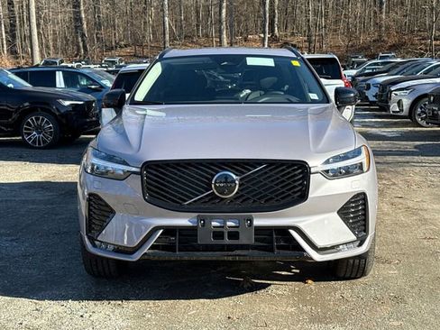 New 2026 Volvo XC60 B5 Plus w/ Protection Package Premier AWD/4WD image 6