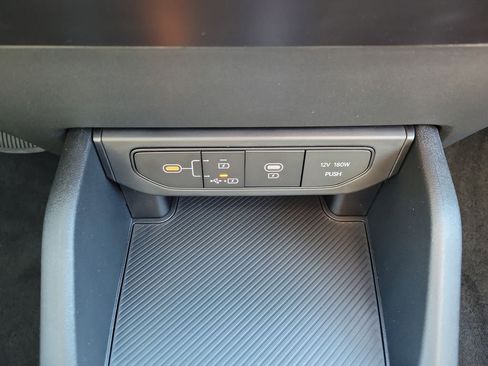 New 2026 Kia K4 FWD image 32