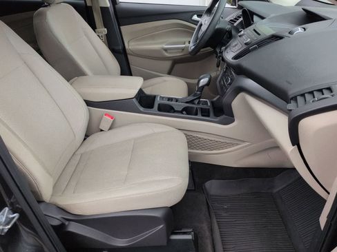Used 2018 Ford Escape SE w/ Ford Safe & Smart Package AWD/4WD image 21