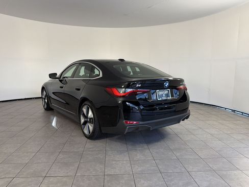 Certified 2025 BMW i4 eDrive40 RWD image 3
