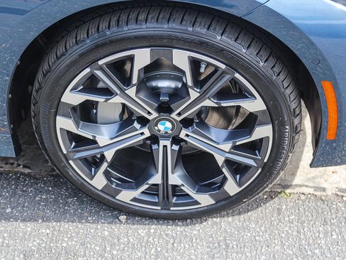 New 2026 BMW 330i Sedan w/ Convenience Package image 9