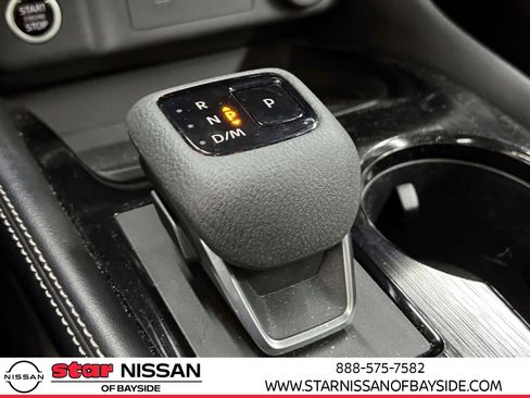 Used 2023 Nissan Rogue SL image 32