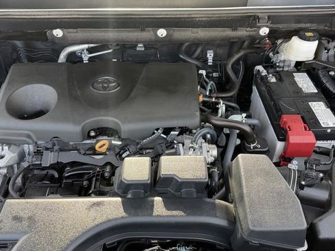 Certified 2025 Toyota RAV4 XLE Premium image 32