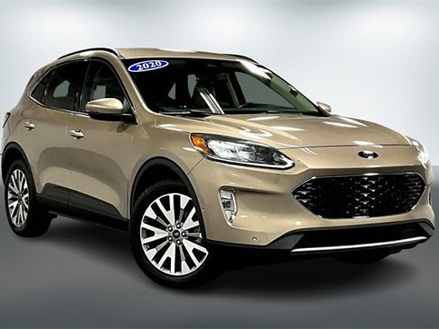 Used 2020 Ford Escape Titanium image 1