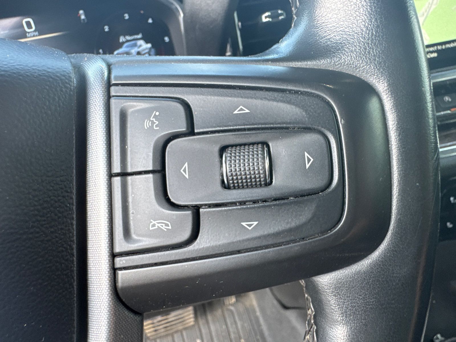 Used 2023 GMC Sierra 1500 Elevation RWD image 30
