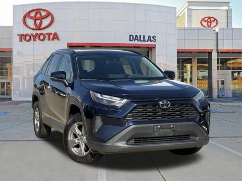 Used 2024 Toyota RAV4 XLE FWD image 1