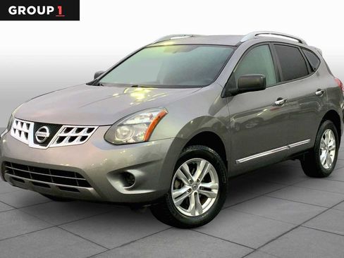 Used 2015 Nissan Rogue S w/ Convenience Package AWD/4WD image 1