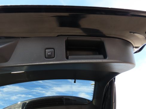 Used 2022 Ford Escape SE w/ Convenience Package image 19