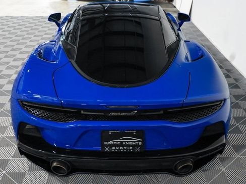 Used 2020 McLaren GT image 24