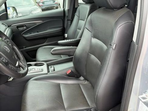 Used 2023 Honda Ridgeline RTL image 10