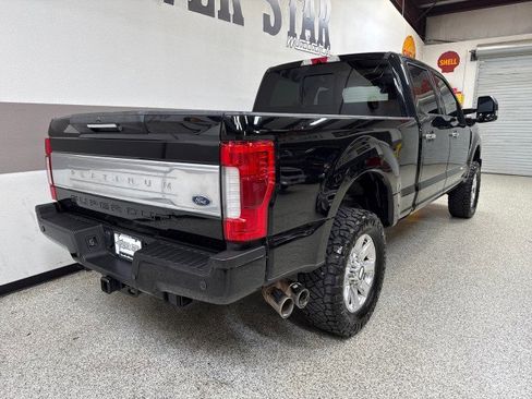 Used 2018 Ford F250 Platinum w/ Platinum Ultimate Package image 45