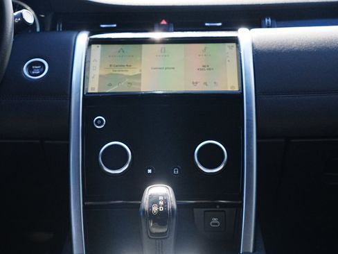 Used 2023 Land Rover Discovery Sport S image 16