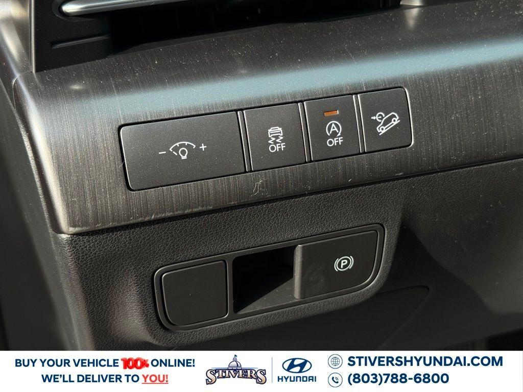 Used 2026 Hyundai Kona SE FWD image 21