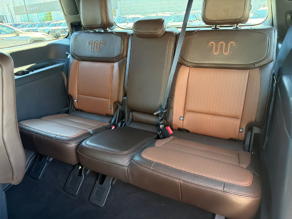 Used 2025 Ford Expedition King Ranch AWD/4WD image 23