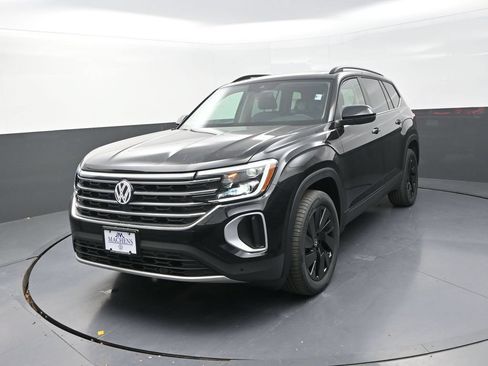 New 2026 Volkswagen Atlas SE AWD/4WD image 4