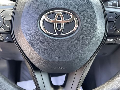 Certified 2025 Toyota RAV4 XLE AWD/4WD image 19