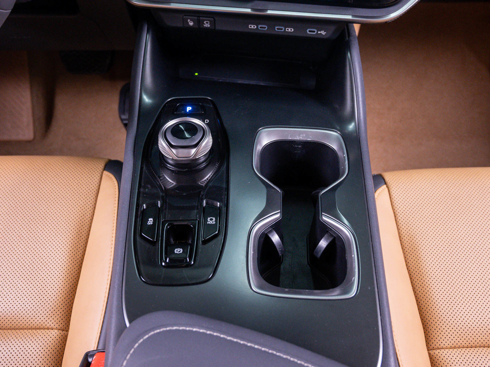 Used 2024 Lexus RZ 450e Premium w/ Technology Package AWD/4WD image 29