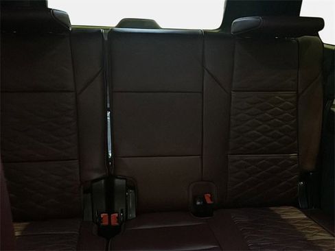 New 2026 Cadillac Escalade ESV Luxury w/ LPO, Radiant Package image 13