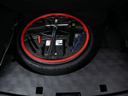 New 2026 Porsche Cayenne Coupe image 34