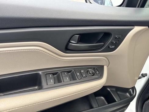 Used 2021 Honda Odyssey EX-L image 22